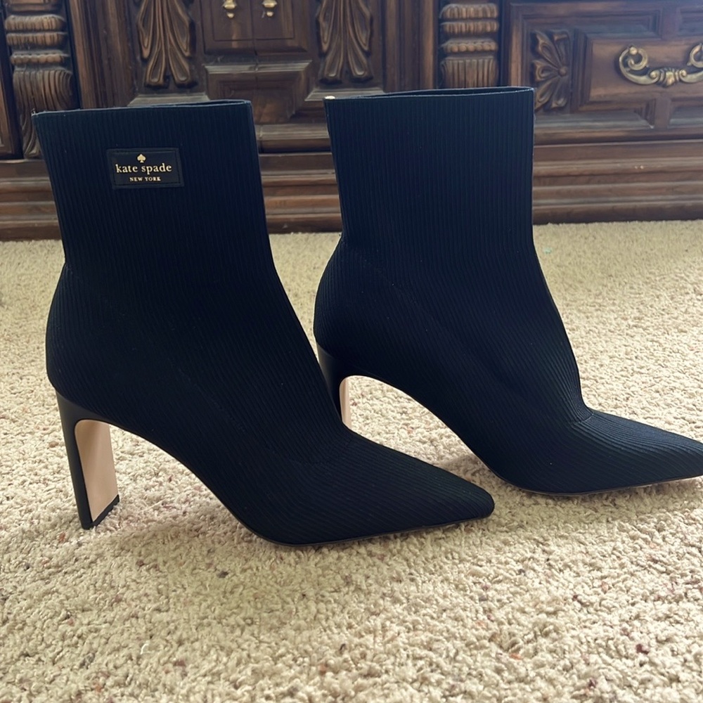 Kate Spade VALERIA KNIT PULL ON ANKLE BOOTS Size 9.5